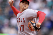 大谷翔平6回8奪三振1失点&1安打1打点で今季初勝利ｷﾀ━━━━(ﾟ∀ﾟ)━━━━!!