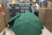【閲覧注意】ブラジルのスーパー、死亡した従業員を店内に放置したまま営業して炎上