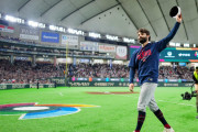 チェコの投手が東京ドームの観衆からスタンディングオベーションを受ける様子にMLBファン騒然！←「なんて美しい光景なんだ！」（海外の反応）