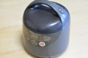 わざわざ炊飯器で米炊く馬鹿ｗｗｗｗｗｗｗｗｗｗｗｗｗｗｗｗｗｗ