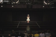 【悲報】AKB新人メンバーさん、夢に見たアイドル初ステージの客席が白髪と禿ばっかで目が死んでしまう