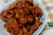 【 画 像 】甘辛たれつけた鶏皮作った