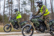 ドイツ連邦軍で新たに採用されたオフロードバイク「ヤマハ テネレXTZ700」！
