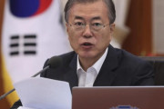 韓国・文大統領が強硬姿勢を復活に正「日本は歴史直ではない」
