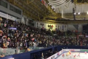 羽生結弦へ熱望！プロ活動でも「プー雨」を。準備万端のファンが「RAIN」降らせる日を待つ