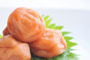 梅干しって弁当の防腐剤みたいな役割やろ？