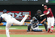 楽天ロメロ.375(16-6)2本4点1.162(.412 .750)