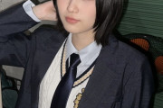 的野美青の学生制服風衣装が可愛いと話題に！【櫻坂46】