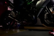 【動画】カワサキNinja H2はこんなバイクｗｗｗｗｗｗ