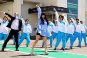 長野県出身のＳＫＥ４８・伊藤虹々美さん　県内の“ヨーグレット”工場を訪れ新曲ダンス【信濃毎日新聞】