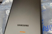 米Amazonで買った｢Galaxy S23 Ultra(SM-S918U1)｣届いたわ
