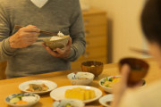 旦那は外食はバクバク食うくせに、我慢して料理したものはダダ残し。もう自分の分だけ作りたい