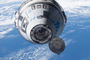 ボーイングの新型宇宙船「スターライナー」、不具合で地球帰還延期…延期は4回目！
