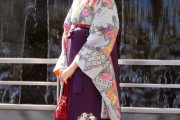【着物】大学生の娘が「卒業式で着る袴は購入したい」とわがままを言います　相場は…？