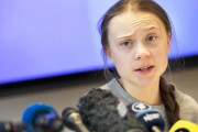 グレタ・トゥーンベリが温暖化対策に「私たちは誤った方向に進んでいる」 危機感表明