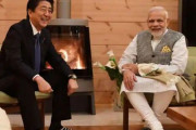 海外「安倍元首相のために全土で喪に服すと発表するインドと死を祝っている中国人」