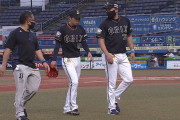 オリックス、逝く…　山岡が3球で緊急降板…