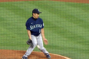 【悲報】菊池雄星が負傷降板【GIF】