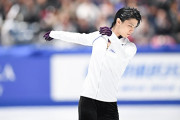 羽生結弦、GPシリーズ欠場に寄せたメッセージ！  …ライター松原孝臣はこう読み解いた。…