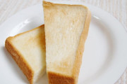 【食パン論争】関東人「6枚切り！」関西人「4枚切り！」←なぜなのか？