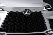 【悲報】レクサスの新型車、アレがボディと融合して賛否両論ｗｗｗｗｗｗｗｗ