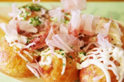 【わかるかな】俺「このたこ焼き何個入りですか？」店員「8個入りです(^ ^)」俺「ほいじゃ8個ください」