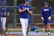 大谷翔平さん、今季初のフリーバッティング18スイングで10本柵越えwww