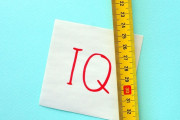 【画像】ワオ「ﾊｧﾊｧ…20分かけてIQテストの問題全部答えたで…130くらいあるやろなぁ」→結果