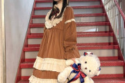 例の階段に上村麗菜
