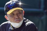 阪神・岡田監督「困らせてほしいよ」　年明けの新人合同自主トレ視察へ