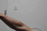 筋トレ一ヶ月のわいの腕w