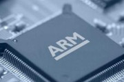 IntelとArmが「最先端SoC設計」で協業　複数世代のArm SoCをIntelの工場で生産可能に