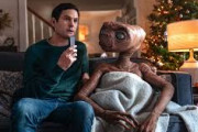 【映画】E.T.とエリオット少年が37年ぶりに再会！感動的な“続編”が公開