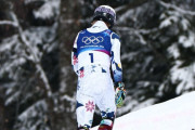 【ミラノ五輪】スティック投げ捨て、怒り爆発! スキーアルペン男子回転1回目トップのアトレ リー・マグラス、1人雪原に消える