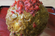 【画像】超大盛りカツカレー、一線を越える