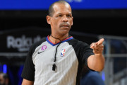 【NBA】疑惑の審判エリック・ルイスが電撃引退…