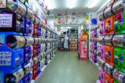 ガチャポンの聖地！秋葉原ガチャポン会館に400台以上のガチャポンが「全部欲しい！」「スターウォーズのフィギュアもある？」海外の反応