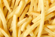 情弱「マックポテト１５０円www」俺「業務スーパーで買えば１キロ２００円ぐらいだけど？」