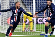 PSG、ネイマール先制ヘッド＆ベルナトゴールでドルトムントに2-0完勝！2戦合計3-2逆転勝利！4季ぶりベスト8進出（関連まとめ）