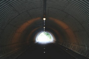 【和歌山】30センチ必要なのに厚さわずか3センチ…トンネル工事で全体の7割が空洞　業者が書き換え認める