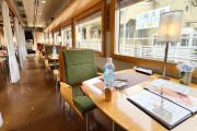 外国人「いい景色！」九州南部の食堂観光列車での旅映像に関心