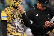 【朗報】矢野監督「近本のバットにおまじないをしていた」