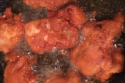 【 画 像 】ワイ、夜食に唐揚げを揚げる！！！！！！！！！！！！！！