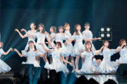 日向坂46、「イチャイチャ虫」など6曲熱唱で大トリ飾る　小坂菜緒ら14人がランウェイに登場「貴重な機会をいただけた」