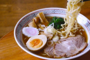 落合「いいか、好きな女と初めて食事にいくときは、ラーメン屋にいくんだ」