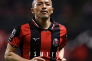 「日本サッカーで1番の天才」Jリーグ30周年ベストイレブンに選ばれた小野伸二、衰えぬ圧巻トラップが反響「完全にボールの勢いを無くしてる」