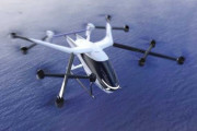 空飛ぶクルマ、新機種を発表！ついにオレ達が期待してるヤツ来たか！？