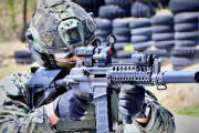 韓国陸軍の特殊部隊がサイレンサー付きK1Aアサルトライフルを持ち訓練！