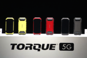 au､京セラの最強タフネススマホ｢TORQUE 5G KYG01｣を3月26日に発売　Colemanとのコラボしたモデルも用意