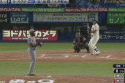 【ヤクルト対阪神24回戦】ヤクルト・オスナ、８回裏に阪神・ドリスから第１４号勝ち越しソロホームラン！！！！！！！！！！！！！！